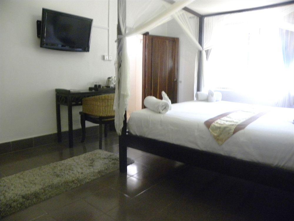 The Willow Boutique Hotel 프놈펜 외부 사진