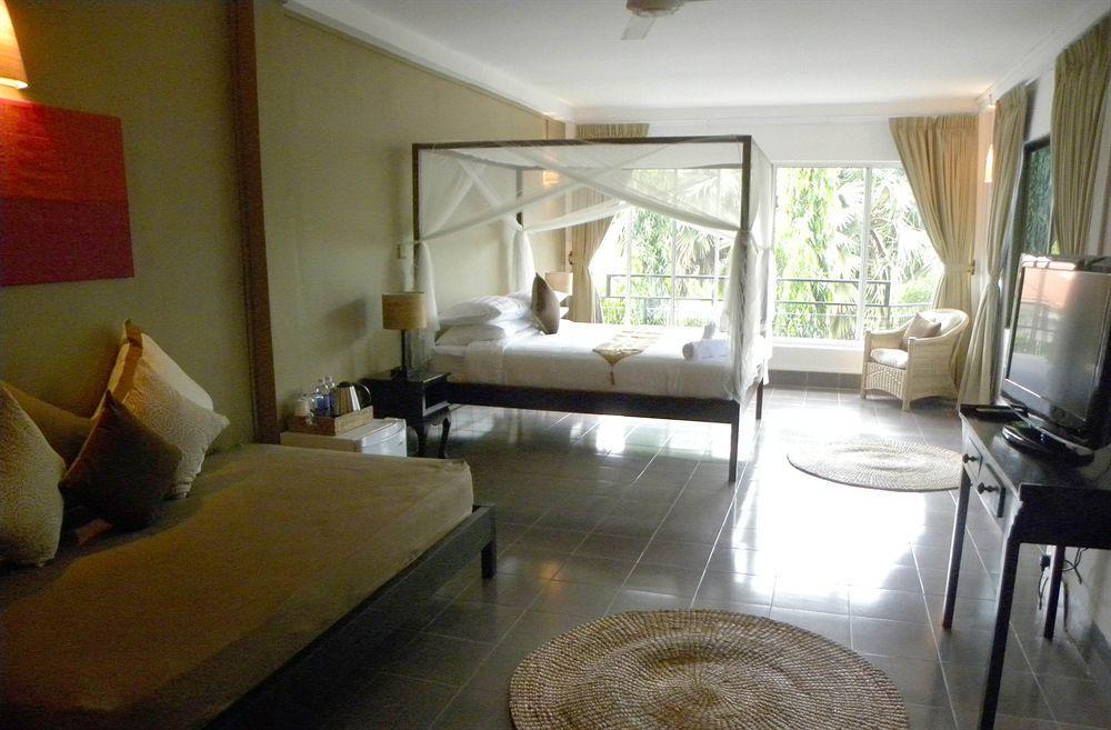 The Willow Boutique Hotel 프놈펜 외부 사진